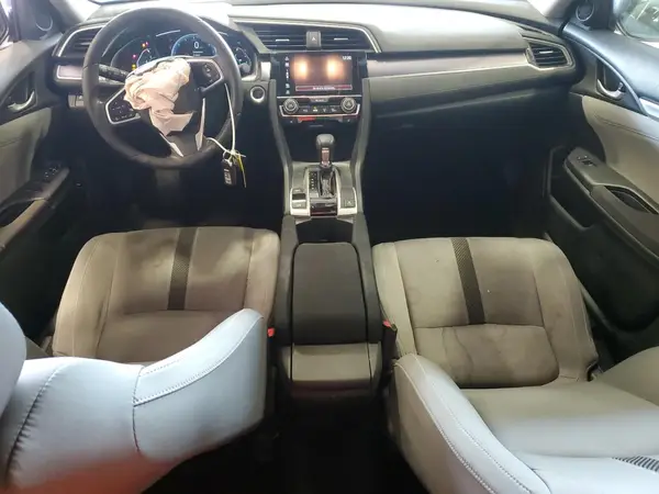 19XFC1F30HE201585 2017 HONDA CIVIC - Image 8