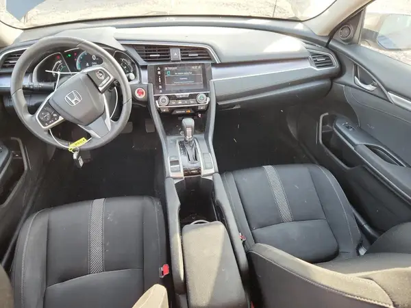 19XFC1F30HE202624 2017 HONDA CIVIC - Image 8