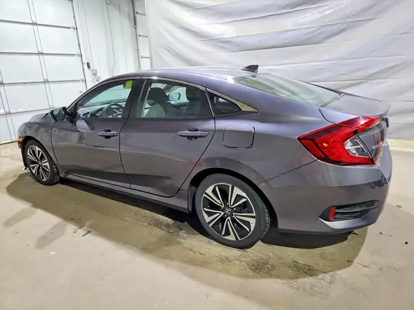 19XFC1F30HE204731 2017 HONDA CIVIC - Image 2