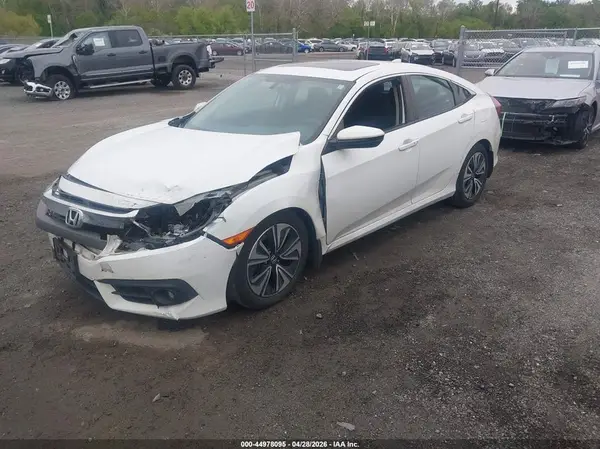 19XFC1F30HE209122 2017 HONDA CIVIC - Image 2