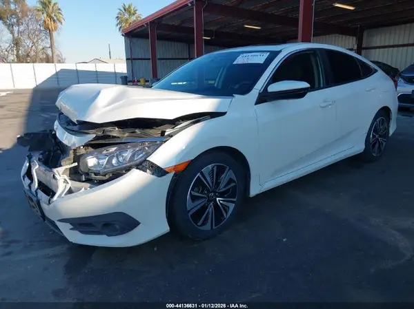 19XFC1F30HE213297 2017 HONDA CIVIC - Image 2