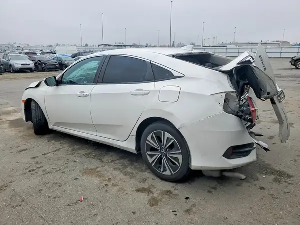 19XFC1F30HE213610 2017 HONDA CIVIC - Image 2