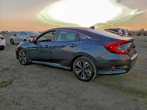 19XFC1F30JE200149 2018 HONDA CIVIC - Image 2