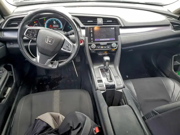 19XFC1F30JE200880 2018 HONDA CIVIC - Image 8