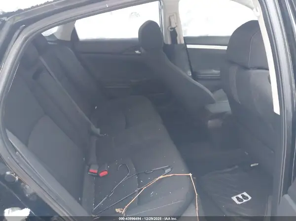 19XFC1F30JE201558 2018 HONDA CIVIC - Image 8