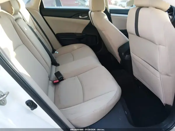 19XFC1F30KE011695 2019 HONDA CIVIC - Image 8