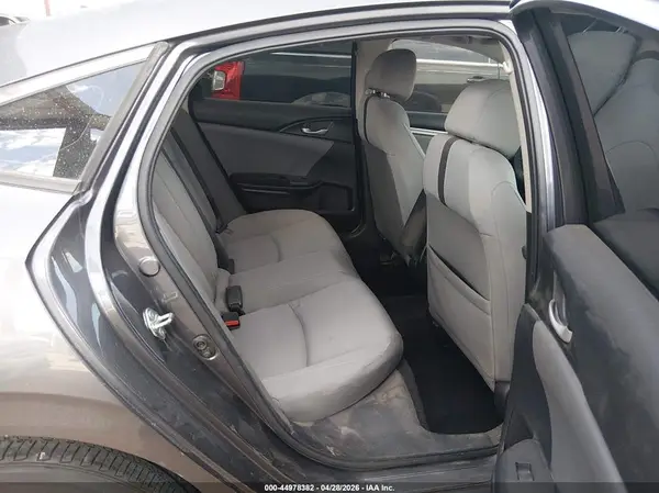 19XFC1F31GE007081 2016 HONDA CIVIC - Image 8