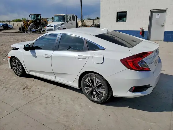 19XFC1F31GE007596 2016 HONDA CIVIC - Image 2