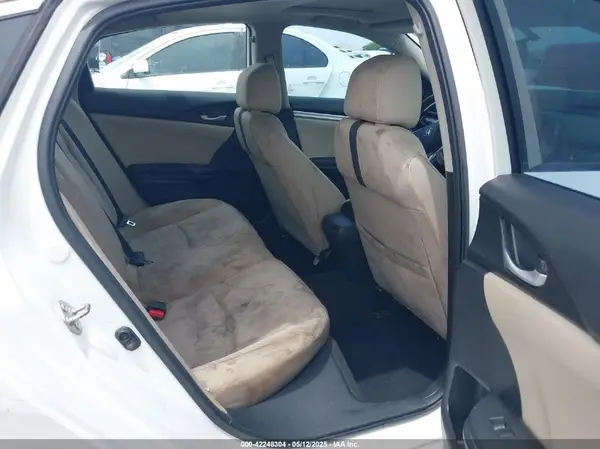 19XFC1F31GE010661 2016 HONDA CIVIC - Image 8
