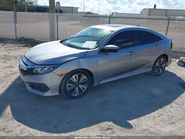 19XFC1F31GE040579 2016 HONDA CIVIC - Image 2