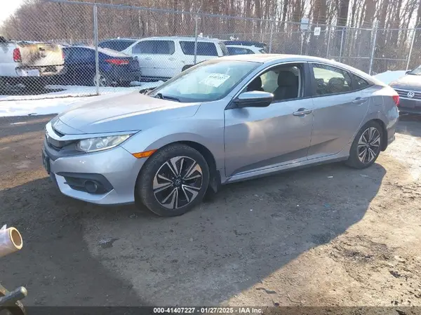 19XFC1F31GE217745 2016 HONDA CIVIC - Image 2