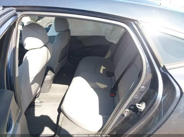 19XFC1F31GE222203 2016 HONDA CIVIC - Image 8