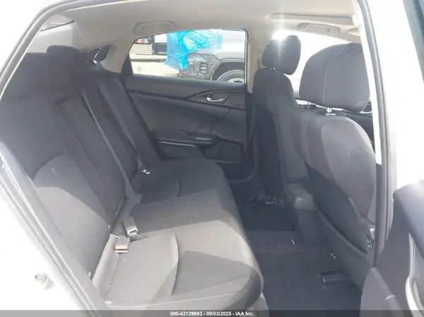 19XFC1F31HE003839 2017 HONDA CIVIC - Image 8