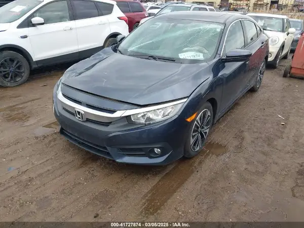 19XFC1F31HE005896 2017 HONDA CIVIC - Image 2