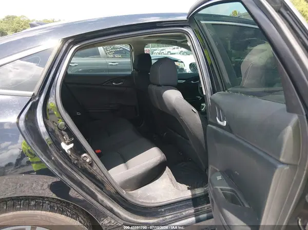 19XFC1F31HE010368 2017 HONDA CIVIC - Image 8