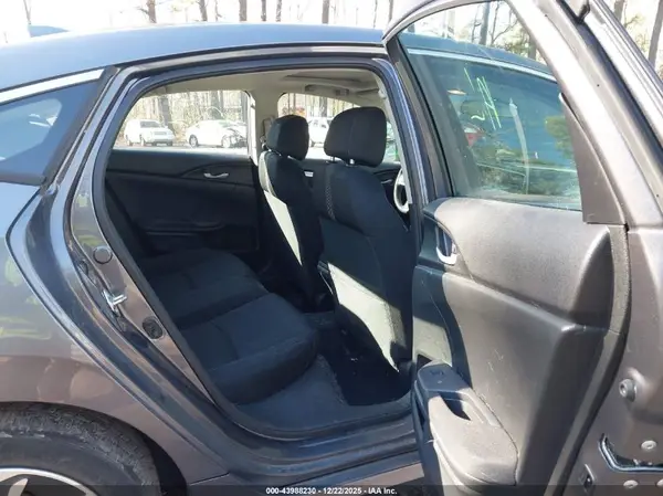 19XFC1F31HE021855 2017 HONDA CIVIC - Image 8