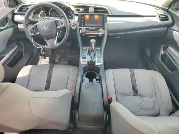 19XFC1F31HE207069 2017 HONDA CIVIC - Image 8