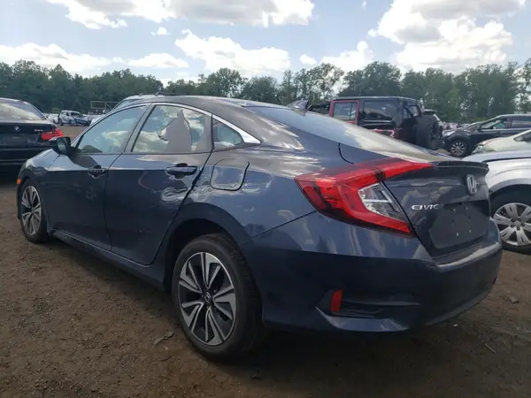 19XFC1F31HE209324 2017 HONDA CIVIC - Image 2