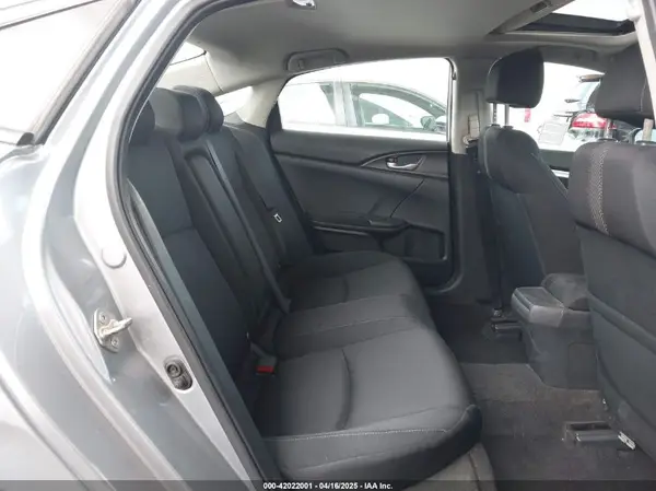 19XFC1F31HE210764 2017 HONDA CIVIC - Image 8