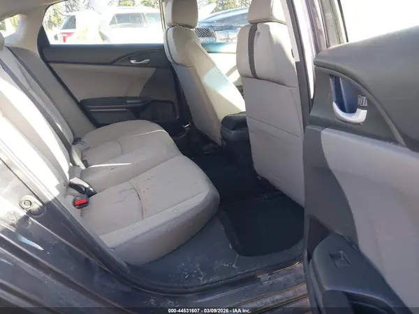 19XFC1F31HE211512 2017 HONDA CIVIC - Image 8