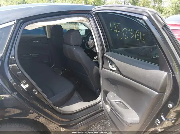 19XFC1F31KE017876 2019 HONDA CIVIC - Image 8