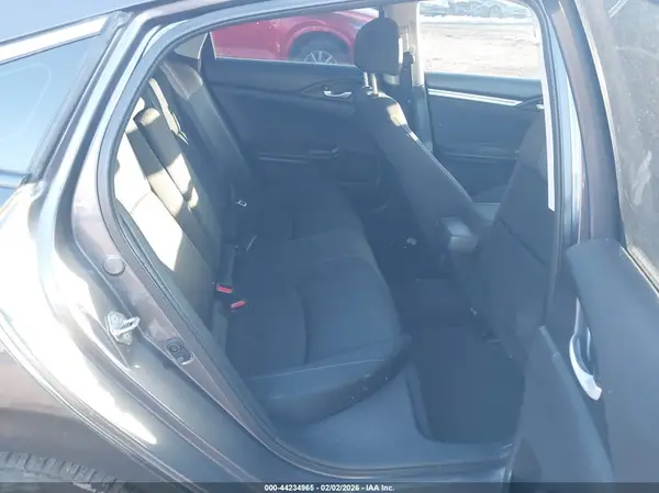 19XFC1F31KE205961 2019 HONDA CIVIC - Image 8