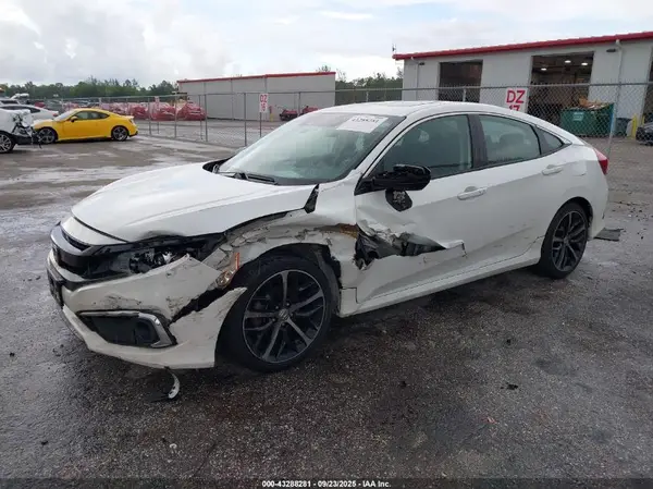 19XFC1F31LE007379 2020 HONDA CIVIC - Image 2