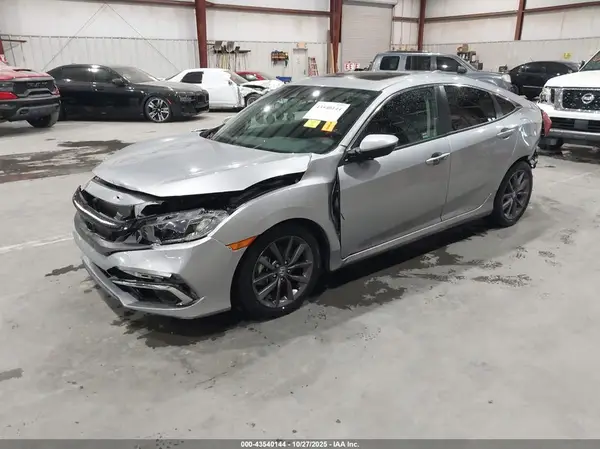 19XFC1F31ME206062 2021 HONDA CIVIC - Image 2