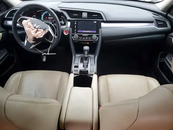 19XFC1F32GE015500 2016 HONDA CIVIC - Image 8