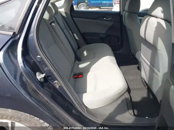 19XFC1F32GE017702 2016 HONDA CIVIC - Image 8