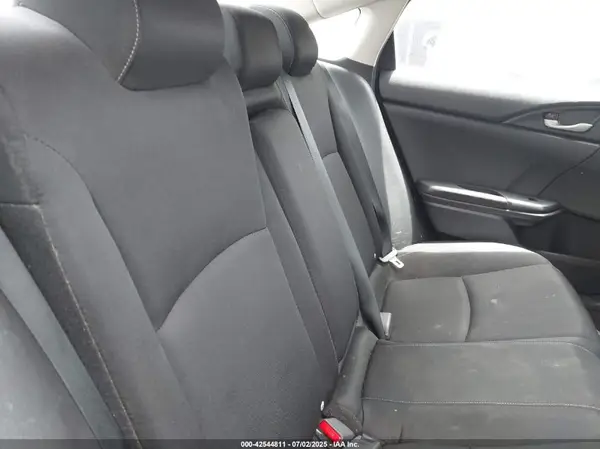 19XFC1F32GE024598 2016 HONDA CIVIC - Image 8