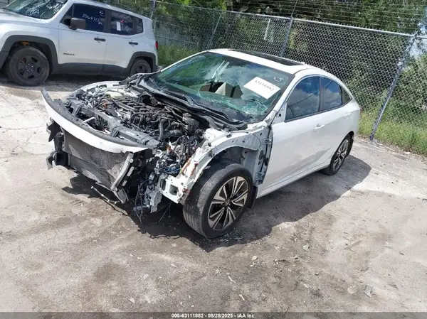 19XFC1F32GE029834 2016 HONDA CIVIC - Image 2