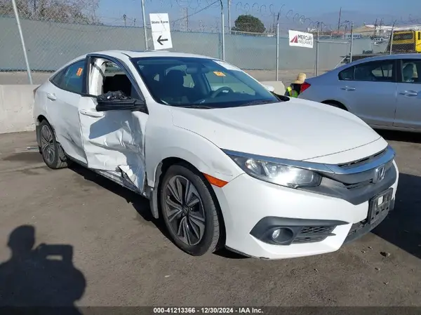 19XFC1F32GE030370 2016 HONDA CIVIC - Image 1