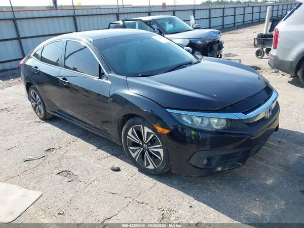 19XFC1F32GE037402 2016 HONDA CIVIC - Image 1