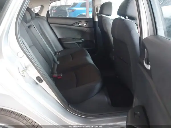 19XFC1F32GE201862 2016 HONDA CIVIC - Image 8