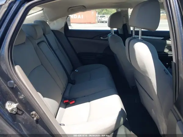 19XFC1F32GE202445 2016 HONDA CIVIC - Image 8
