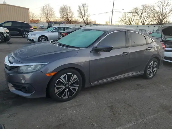 19XFC1F32GE205796 2016 HONDA CIVIC - Image 1