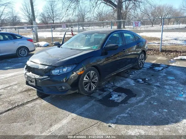 19XFC1F32GE205815 2016 HONDA CIVIC - Image 2