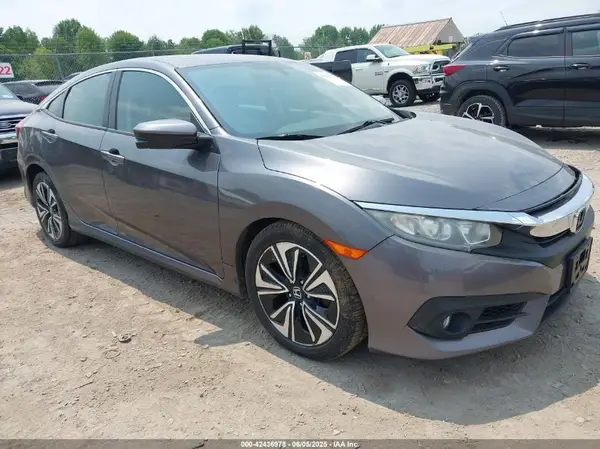 19XFC1F32GE208844 2016 HONDA CIVIC - Image 1