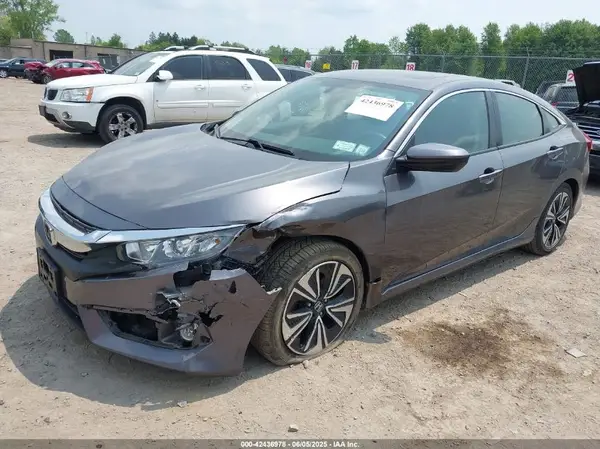 19XFC1F32GE208844 2016 HONDA CIVIC - Image 2