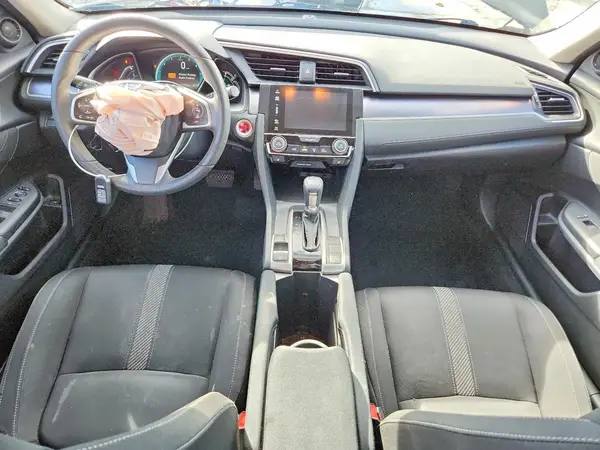 19XFC1F32HE018852 2017 HONDA CIVIC - Image 8