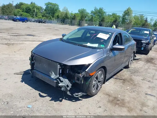 19XFC1F32HE022061 2017 HONDA CIVIC - Image 2