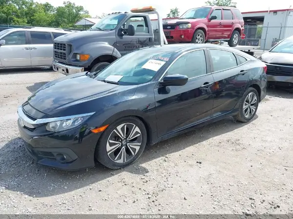 19XFC1F32HE027339 2017 HONDA CIVIC - Image 2