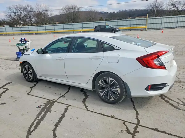19XFC1F32HE029687 2017 HONDA CIVIC - Image 2