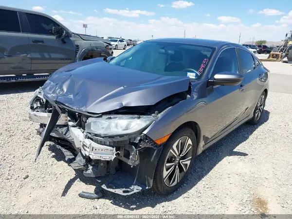 19XFC1F32HE030127 2017 HONDA CIVIC - Image 2