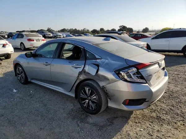19XFC1F32HE200812 2017 HONDA CIVIC - Image 2