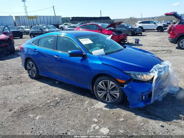 19XFC1F32HE207503 2017 HONDA CIVIC - Image 1