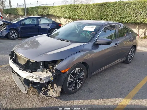 19XFC1F32HE214192 2017 HONDA CIVIC - Image 2