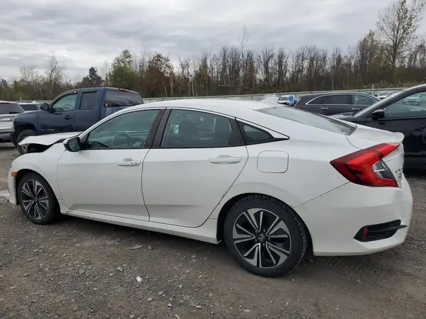 19XFC1F32JE201786 2018 HONDA CIVIC - Image 2