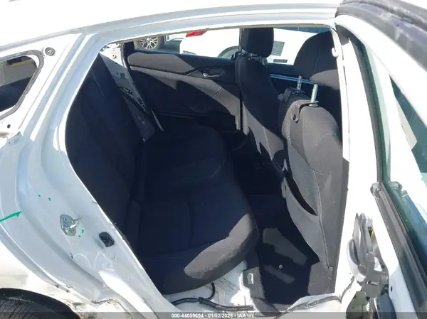 19XFC1F32JE201898 2018 HONDA CIVIC - Image 8